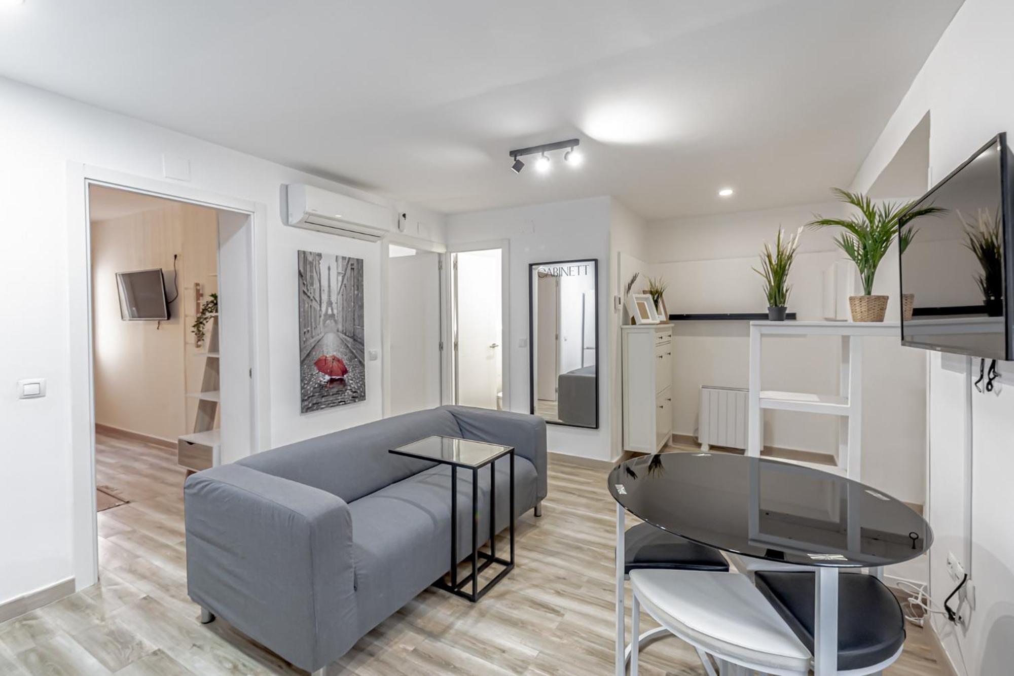 Apartamentos Pensamiento Madrid Exterior photo